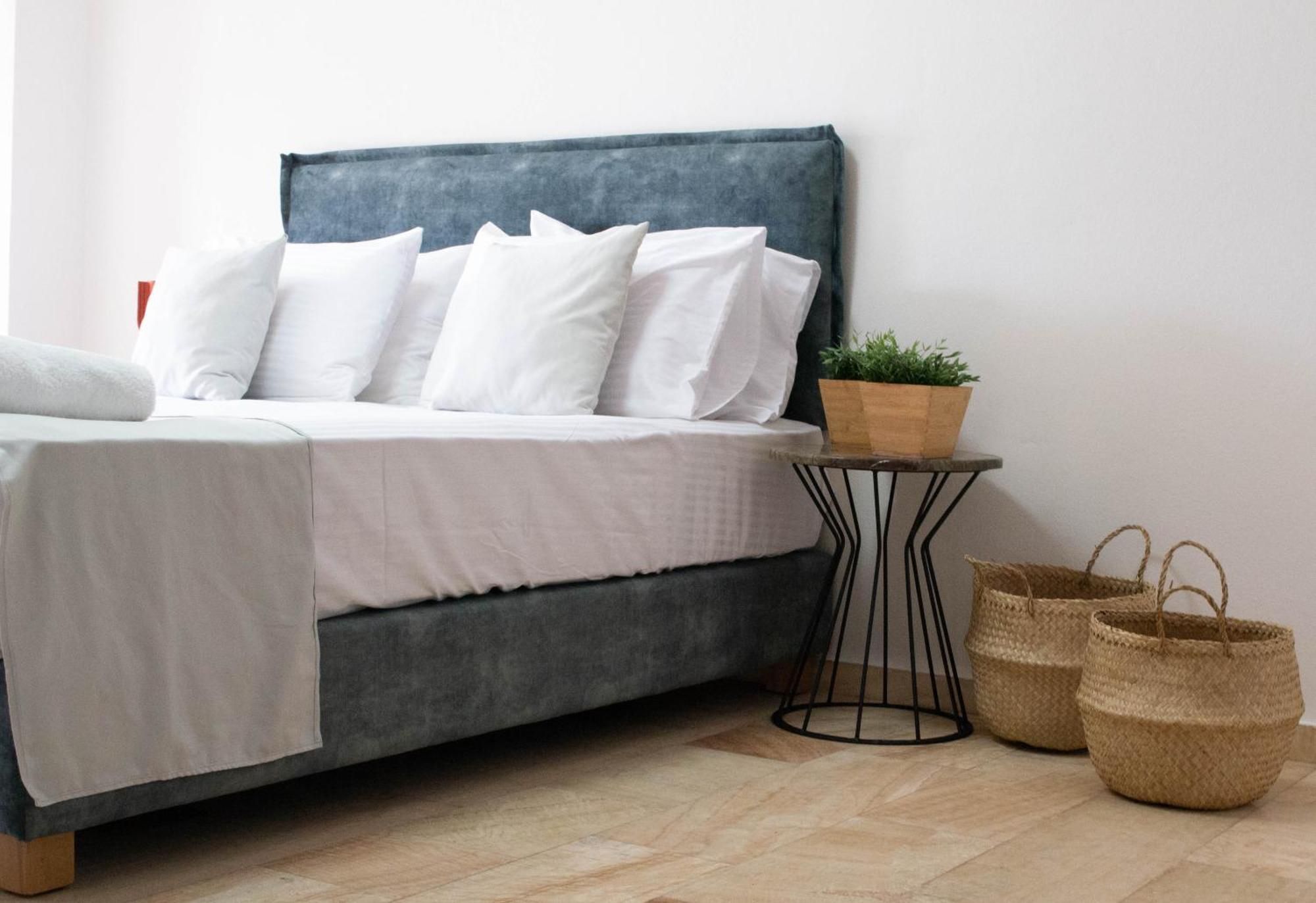 Oniropetra Luxury Suites Armakha Buitenkant foto