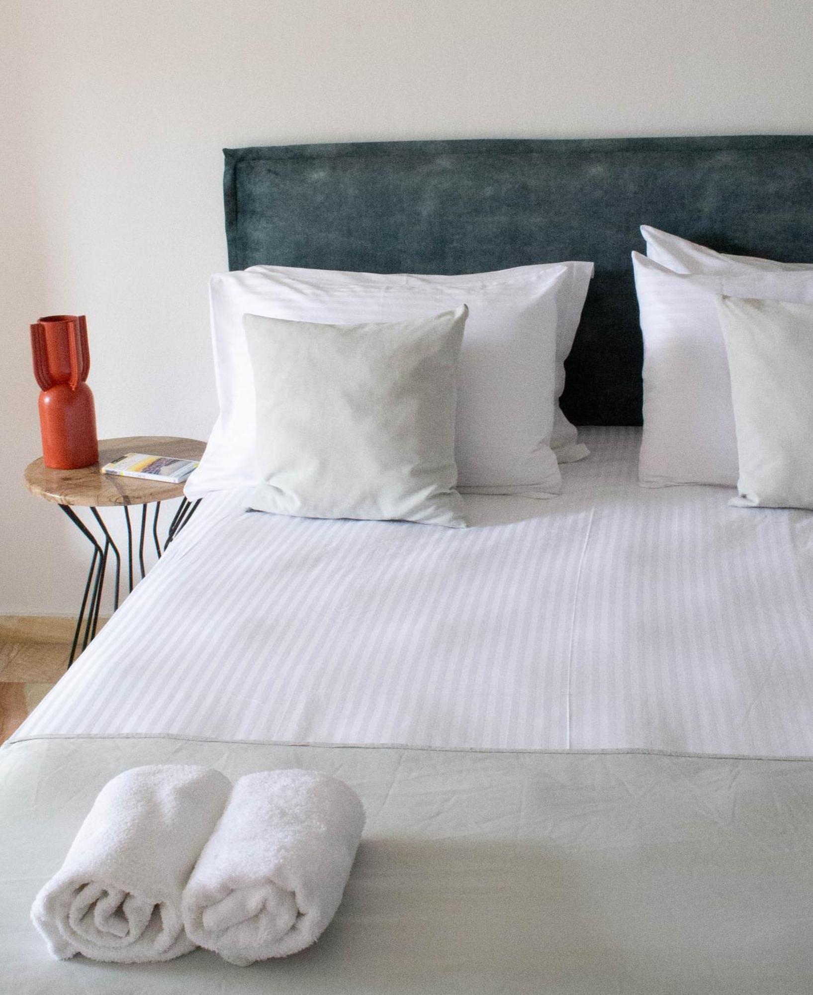Oniropetra Luxury Suites Armakha Buitenkant foto