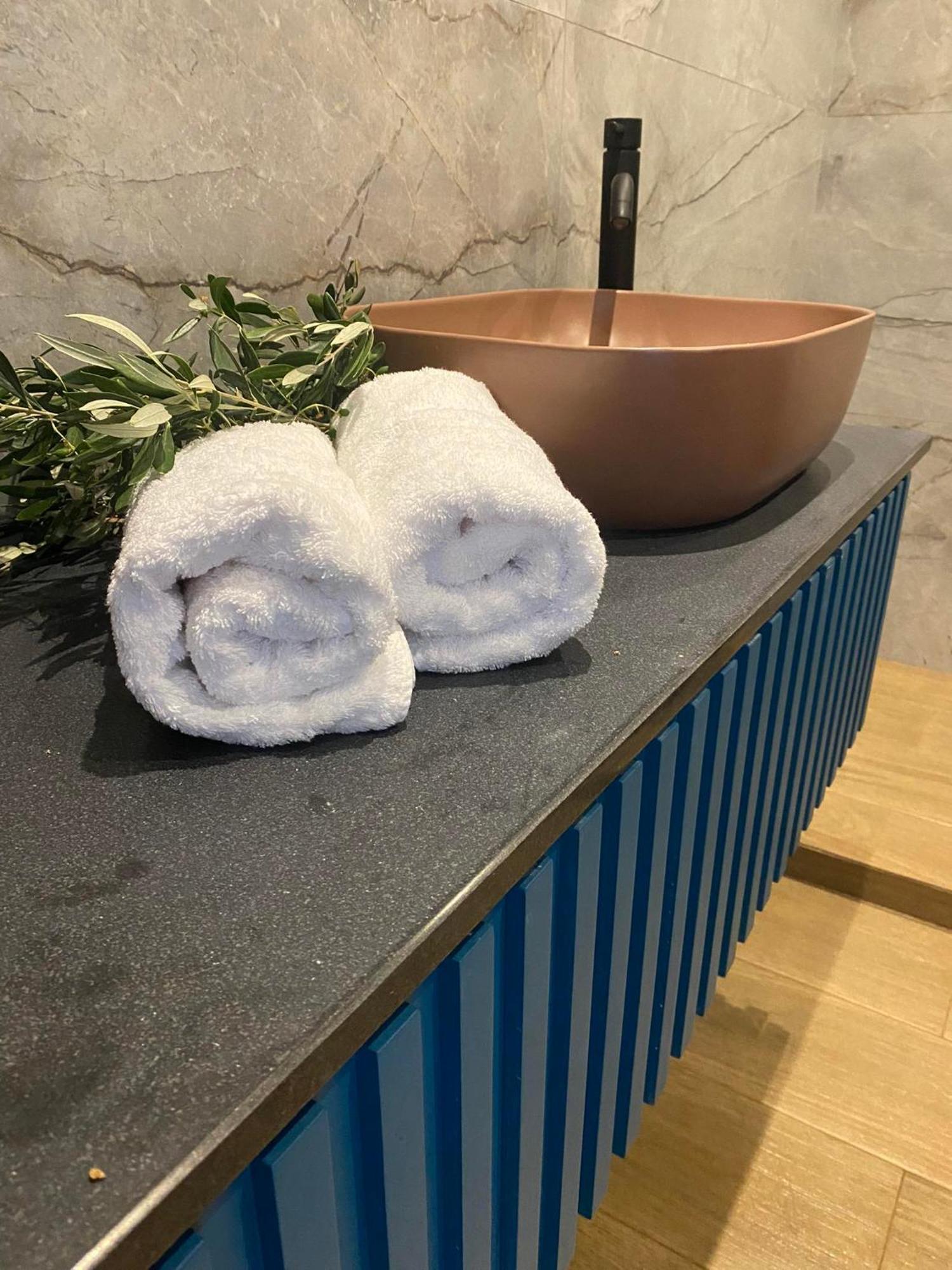Oniropetra Luxury Suites Armakha Buitenkant foto