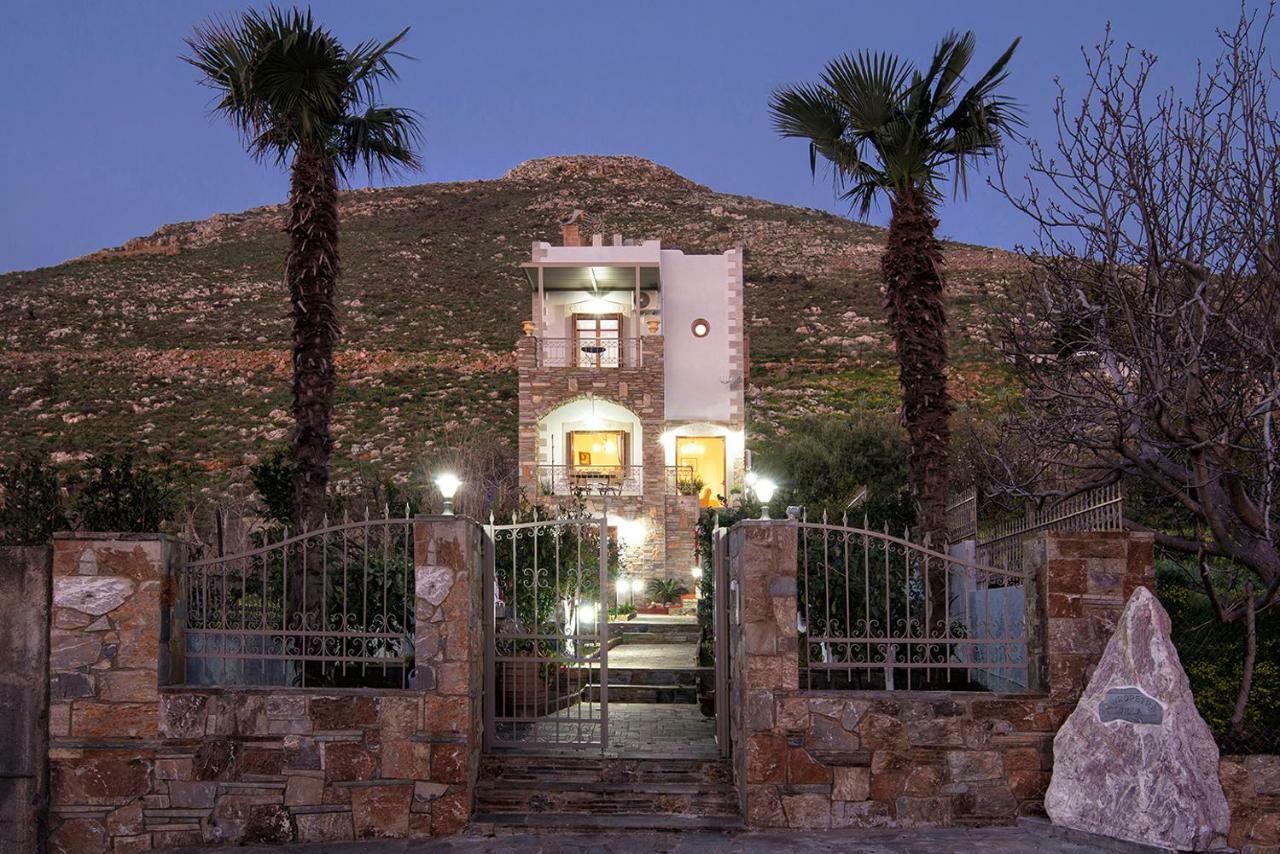 Oniropetra Luxury Suites Armakha Buitenkant foto