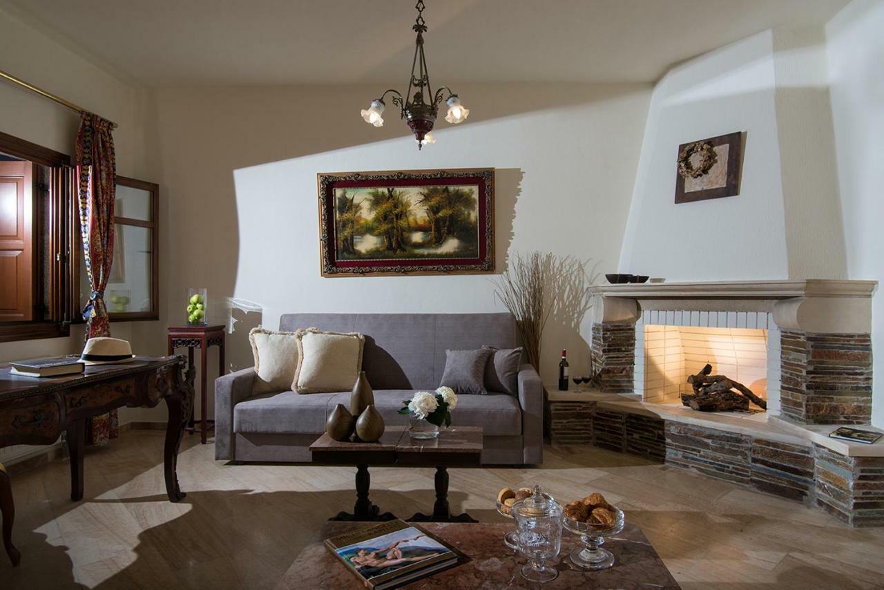 Oniropetra Luxury Suites Armakha Buitenkant foto
